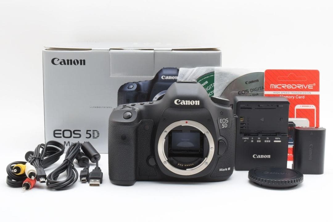 超美品　11527ショット EOS 5D Mark III ボディ SD64GB 超美品 11527ショット EOS 5D Mark III ボディ SD64GB Amazon.co.jp